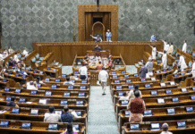 मैं गद्दार हूं… मुझे क्यों ऐसी सजा दी जा रही… बीच बहस टोकने पर भड़के खरगे…