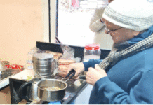 भराड़ीसैंण में सुबह की चाय पर सीएम धामी ने जाना जनता का हालचाल, शांत वादियों की तारीफ