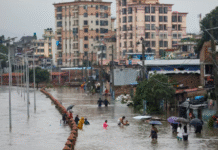नेपाल में मूसलाधार बारिश ने मचाई तबाही, लैंडस्लाइड और बाढ़ में 51 मौतें, काठमांडू में गाड़ियों की आवाजाही पर बैन