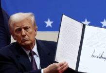 अमेरिका में शरणार्थियों पर शिकंजा! ट्रंप ने ग्रीन कार्ड आवेदकों को भी हिरासत में लेने का दिया आदेश