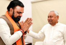 दिल्ली से लौटते ही नीतीश कुमार के घर पहुंचे सम्राट चौधरी, 15 मिनट की मुलाकात के क्या हैं मायने?