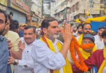 प्रशांत किशोर की ऐतिहासिक जीत, BJP उम्मीदवार को 18,953 वोटों से हराया